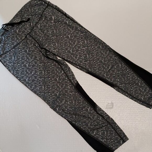 Nike activewear capri leggings - running - Picture 6 of 8